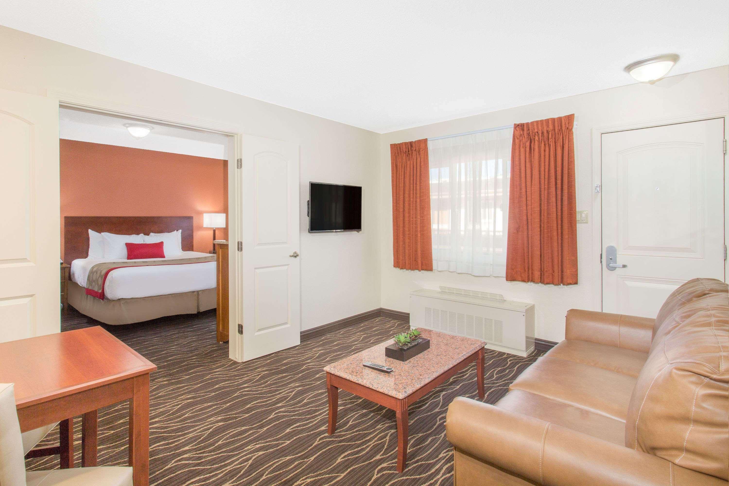 Ramada By Wyndham Elko Hotel At Stockmen'S Casino Eksteriør billede